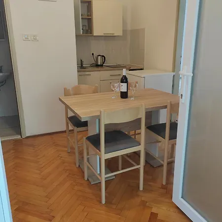Kocijan 아파트 Sukošan